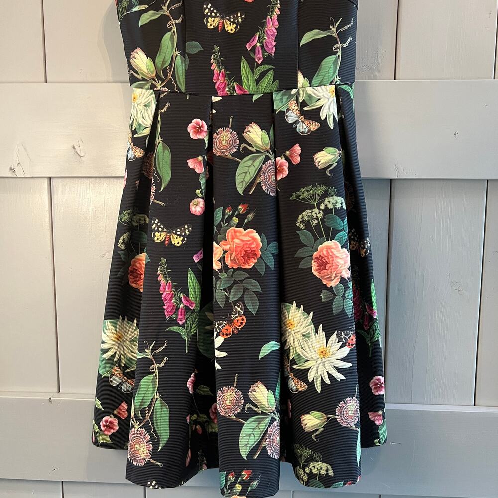Yumi Black Floral Sleeveless Dress with Pleated Skirt Size 0/2 - Picture 4 of 11